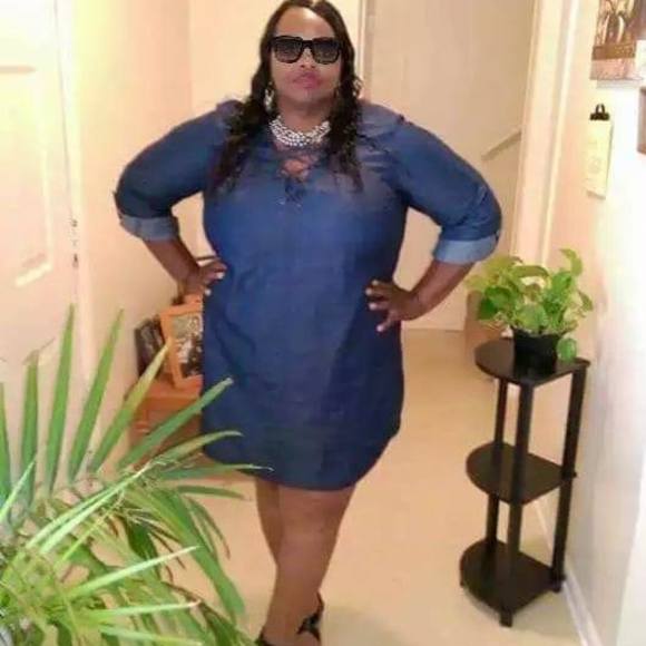 Meet your Posher, Evonne - Picture 1 of 1